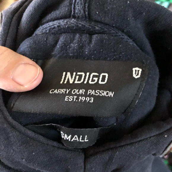 Indicode Sweater/Hoodie - Picture 8 of 9